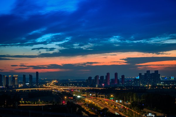 夕照城市